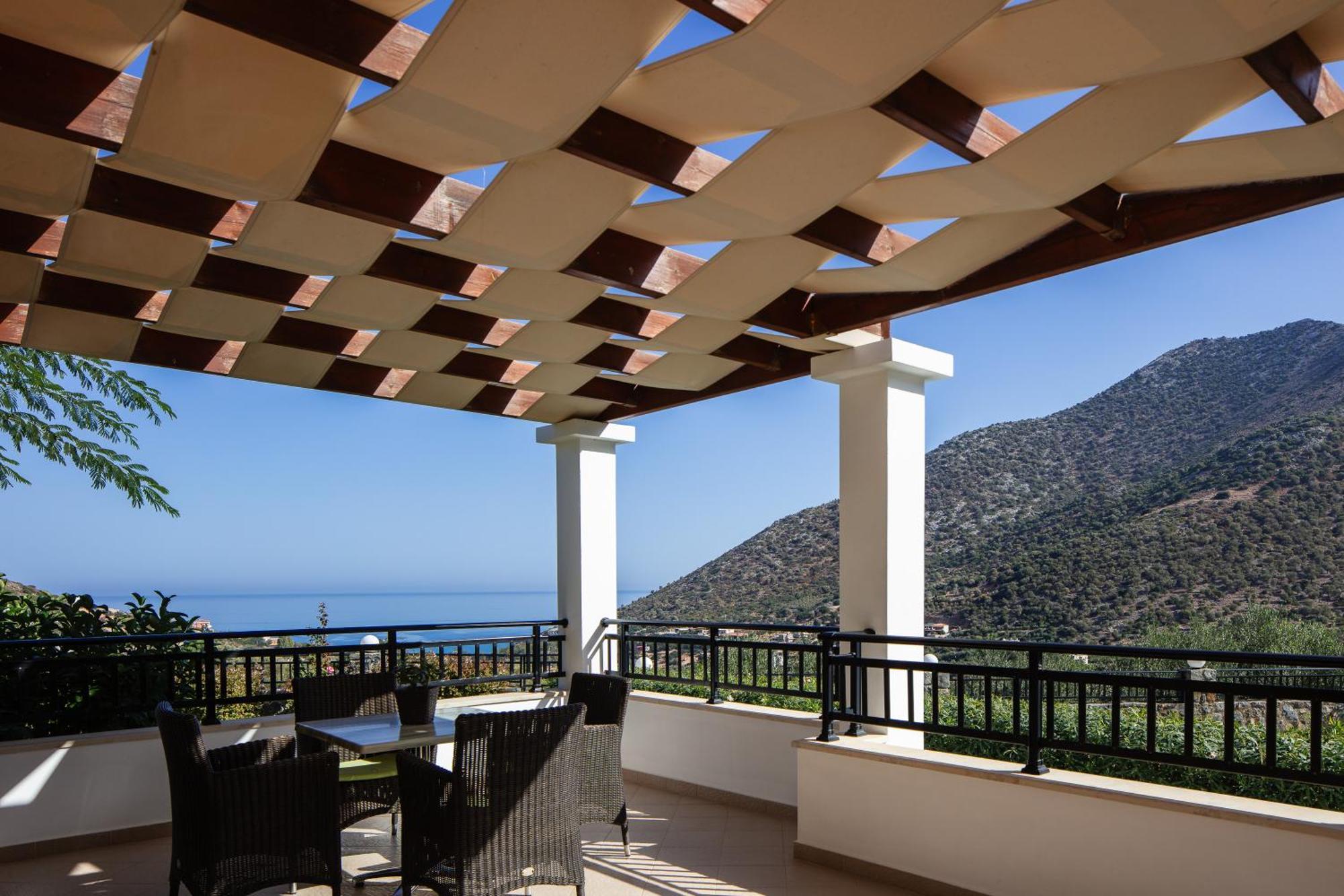 Real Dream Villas, Cretan Gems With Seaviews, By Thinkvilla *
