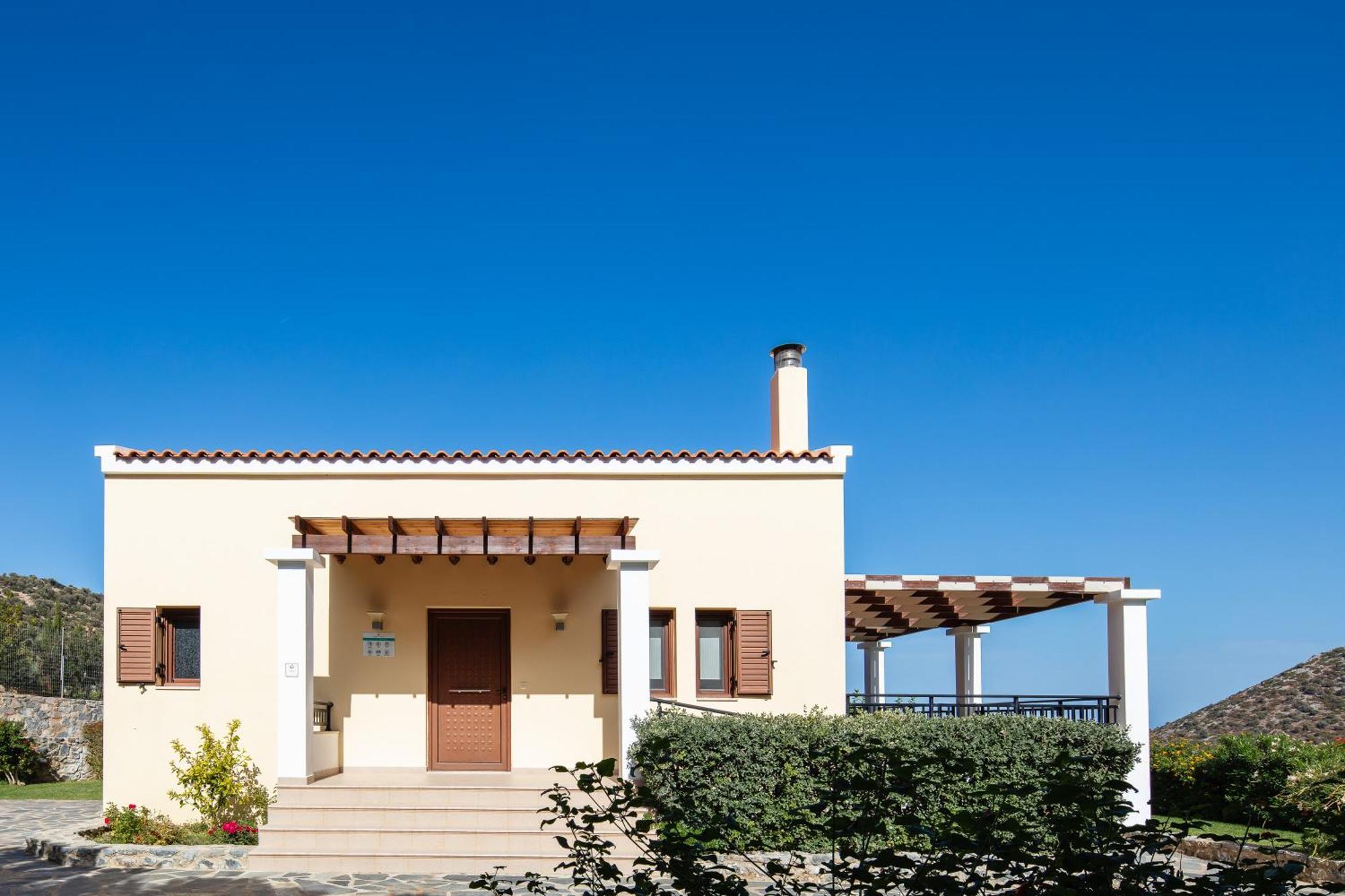 Vilă Real Dream Villas, Cretan Gems With Seaviews, By Thinkvilla *
