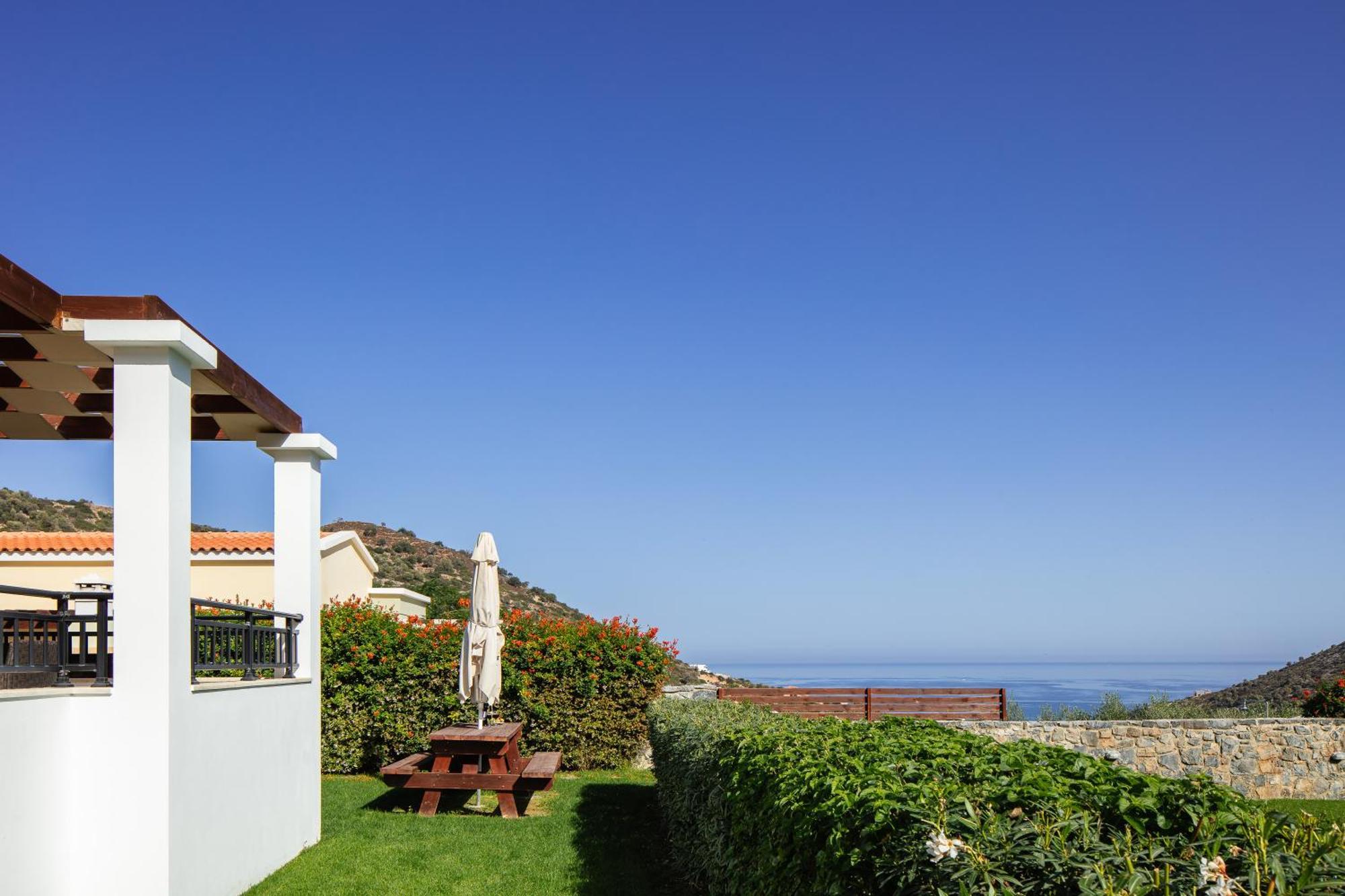 Real Dream Villas, Cretan Gems With Seaviews, By Thinkvilla