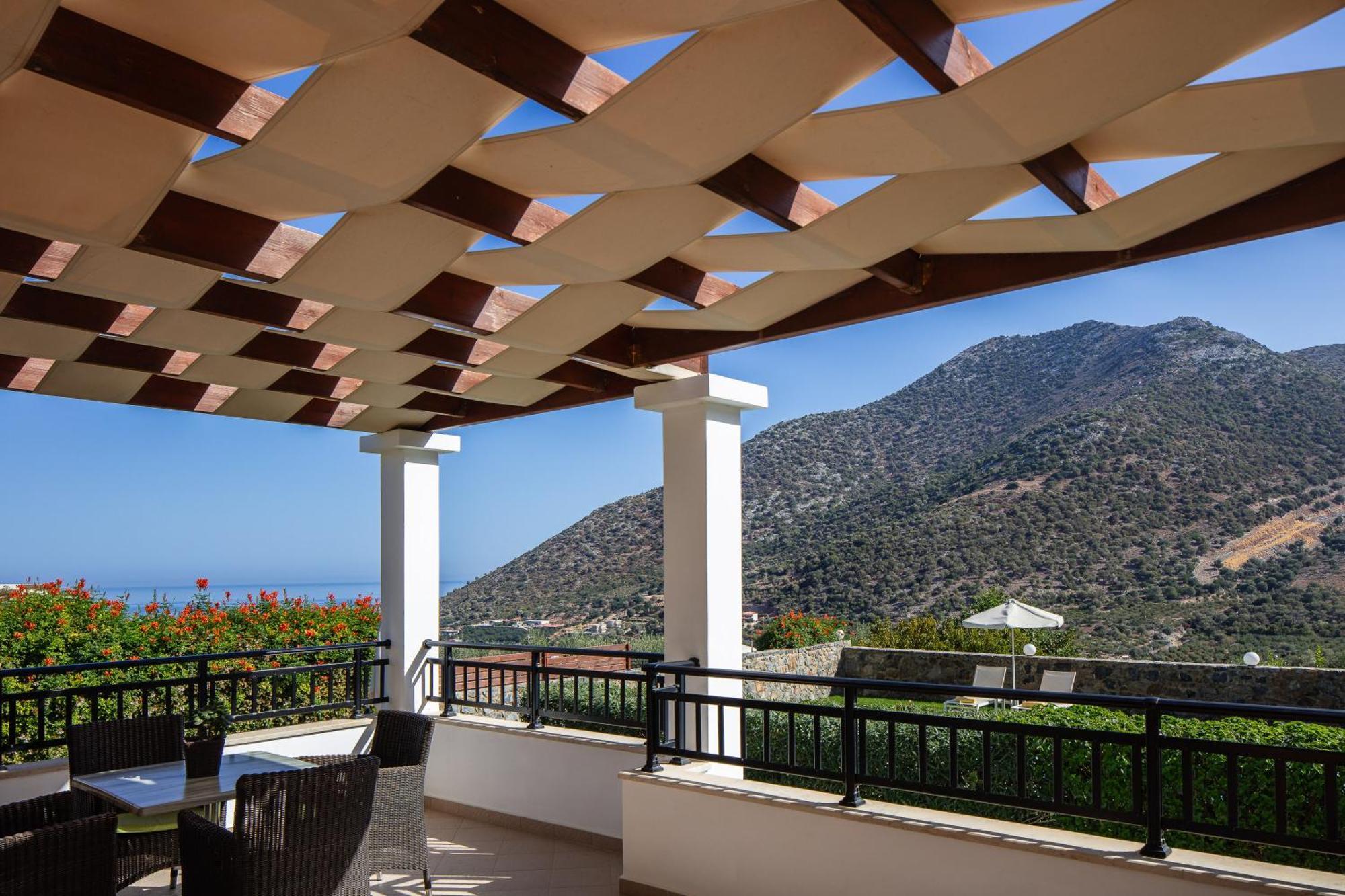 Real Dream Villas, Cretan Gems With Seaviews, By Thinkvilla *