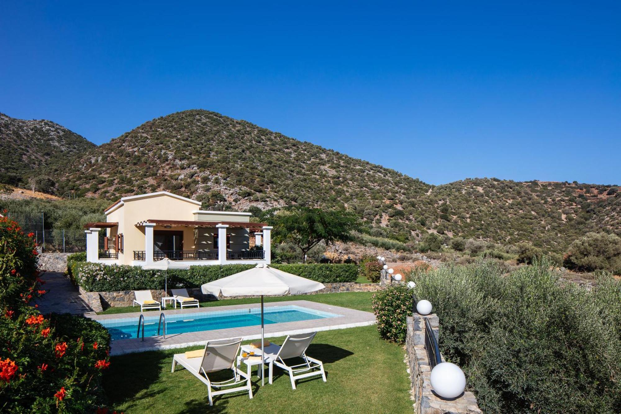 Real Dream Villas, Cretan Gems With Seaviews, By Thinkvilla Bali (Crete)