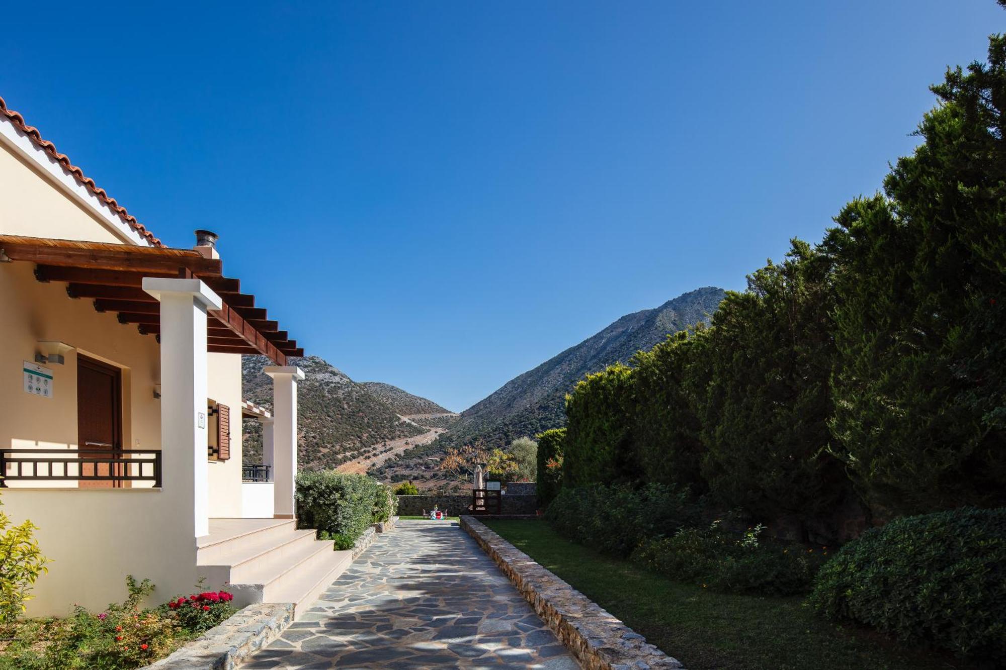 Real Dream Villas, Cretan Gems With Seaviews, By Thinkvilla Villa *